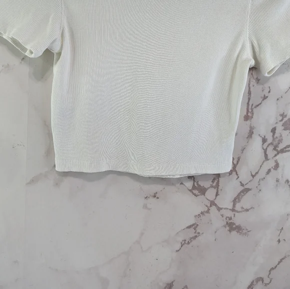 Everlane White Short Sleeve Tee - Picture 8 of 12